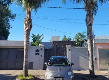 Casa de 4 ambientes, Morón · Excelente Casa de 4 Amb. en Una Planta en Haedo Chico