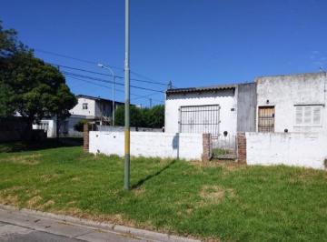Imagen1 · Casa Sobre Lote Propio en Esquina.