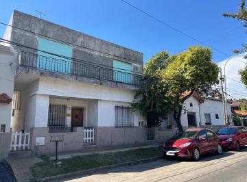 Casa · 185m² · 5 Ambientes · Venta Casa Multivivienda con Terraza, San Andres