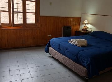 Departamento de 2 ambientes, Godoy Cruz · Alquilo Departamento P. B. Interno, Hasta 2 Personas