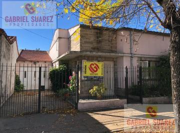 Casa · 120m² · 5 Ambientes · 3 Cocheras · Apta Credito - Vende - 1 Cuadra Estacion