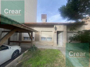 Casa · 430m² · 3 Dormitorios · 1 Cochera · Casa en Plano Centro Cipolletti