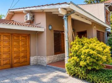 Casa de 4 ambientes, Esteban Echeverría · Venta Excelente Chalet con Pileta en Luis Guillón - Apta Credito