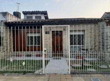 DVL-DVL-218_3 · Casa en Venta - Moron - Moron Sur - Venta - Oportunidad