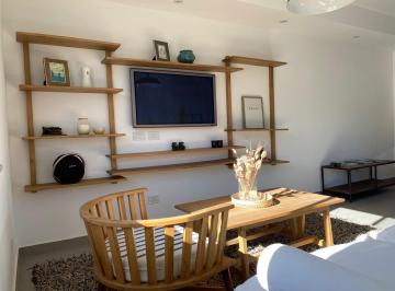 Casa · 104m² · 4 Ambientes · 2 Cocheras · Casa en Venta Decs Tortugas