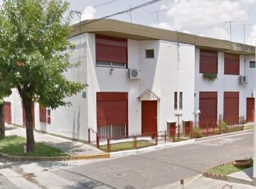 PH · 90m² · 4 Ambientes · Dúplex en Venta en Barrio Cartero