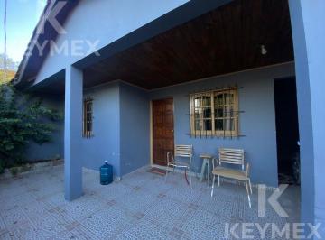 Casa · 90m² · 3 Ambientes · 2 Cocheras · Casa en Venta 34 Bis E/149 y 150, 2 Dorm. y Cochera