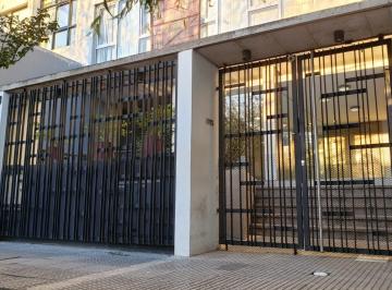 Garage · 12m² · 1 Cochera · Cochera a La Venta Frente a Estacion Banfield