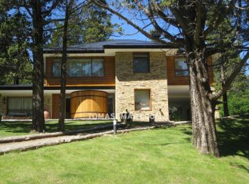 Casa · 330m² · 5 Ambientes · Casa - Montaña