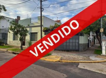 PH · 65m² · 3 Ambientes · 2 Cocheras · Mejico 5000 - PH Tipo Casa 3 Amb. con 2 Garage - Villa Martelli - Vende