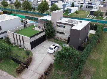 Casa · 492m² · 15 Ambientes · 3 Cocheras · Venta Casa B° Privado La Morada Villa Allende