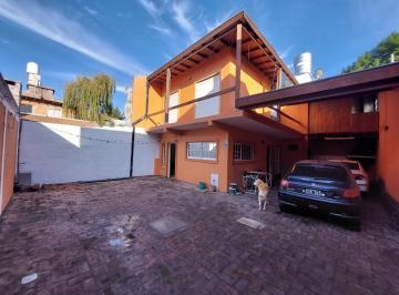PH · 138m² · 5 Ambientes · 2 Cocheras · Duplex - Departamento - Ph en Villa Santos Tesei