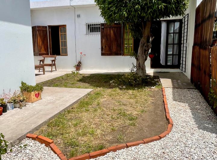 Casa · 35m² · 2 Ambientes · 2 Cocheras