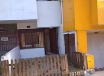 Casa de 4 ambientes, San Bernardo · Triplex en San Bernado "Esta Es Tu Oportunidad"