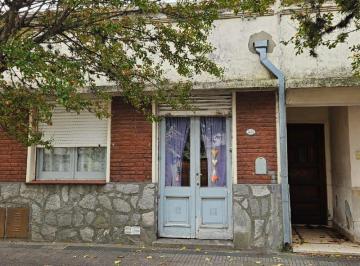 FAE-FAE-670_2 · Casa 3 Dorm.. | Tucuman Al 1200