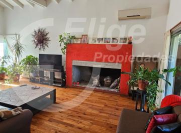 Casa de 5 ambientes, La Calera · La Rufina 3 Dorm., Terreno Plano, Excelente Ubicación!