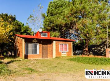 Casa de 3 ambientes, Nueva Atlantis · Chalet en Lote: Rico Nº 3558 - Nueva Atlantis - C814