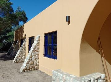 Casa de 4 ambientes, Las Tapias · Casa de Diseño a Estrenar en Las Tapias!