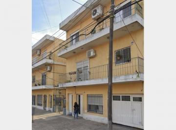 Departamento · 80m² · 4 Ambientes · Departamento en Venta en Ramos Mejia
