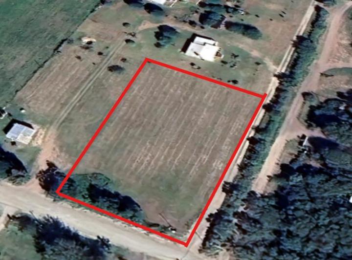 Terreno · 2500m²