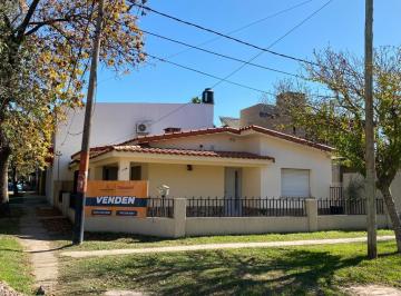Casa · 89m² · 2 Dormitorios · Casa en Centro
