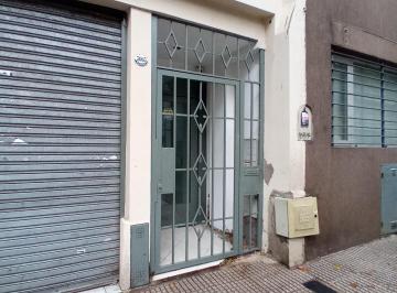 Departamento de 2 ambientes, Balvanera · Excelente Depto. 2 Amb. C/balcon en La Calle Moreno Al 3000, Balvanera