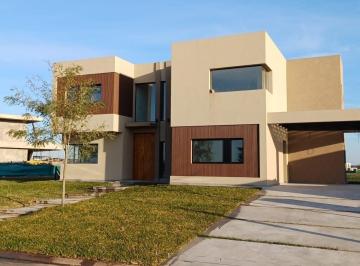 1866562174.jpg · Casa en Venta en Costas, Puertos, Escobar