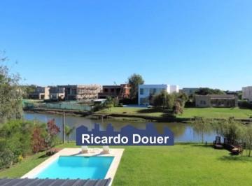 Casa · 182m² · 5 Ambientes · 2 Cocheras · Casa en Venta en El Cantón, Escobar, G. B. a. Zona Norte