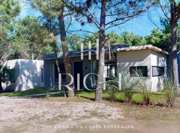 RIH-RIH-233_2 · Casa en Venta en Costa Esmeralda Increíble