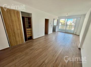Departamento · 34m² · 1 Ambiente · 1 Amb Div C/ Balcon 39 m² - Beltran y Av Rivadavia - Apto Prof.