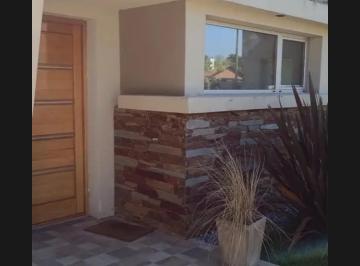Casa Alquiler Temporal 180m² de 3 ambientes · Alquilo Casa en Miramar Vacaciones 2027