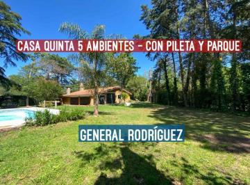 Quinta vacacional · 410m² · 4 Dormitorios · 7 Cocheras · Venta Casa Quinta General Rodriguez 5 Ambientes