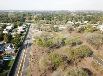 Terreno · 406m² · Terreno en Venta en Barrio Cerrado