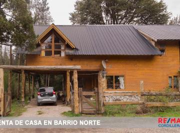 Casa · 105m² · 4 Ambientes · 1 Cochera · Venta de Casa 3/4 Amb. B. Norte Villa La Angostura
