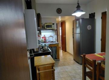 Departamento · 78m² · 4 Ambientes · 3 Ambientes C/ Dependencia Al Frente con Balcón Corrido