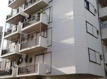 Departamento de 3 ambientes, Villa Pueyrredón · Muy Lindo 3 Amb. Frente Balcón Corrido