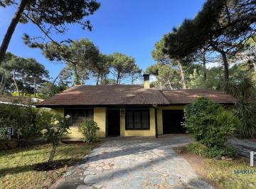 DEI-DEI-1035_2 · Casa en Venta 3 Dorm. en Pinamar Zona Norte Lasalle