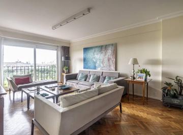Departamento · 214m² · 7 Ambientes · 1 Cochera · Av del Libertador y Ayacucho