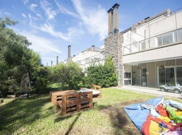 Departamento · 60m² · 3 Ambientes · 2 Cocheras · 3 Ambientes con Jardín Propio en Haras del Sur I