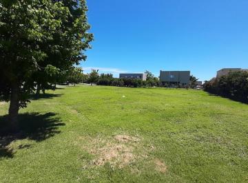 Terreno · 820m² · Lote Interno en Venta en El Cantón