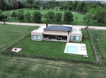 Casa · 265m² · 5 Ambientes · 4 Cocheras · Venta Casa 5 Ambientes Barrio Cerrado Tessalia