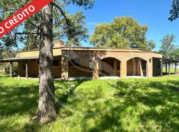 Quinta vacacional · 250m² · 5 Ambientes · 5 Cocheras · Casa Quinta en Venta Barrio Amancay Fatima Pilar