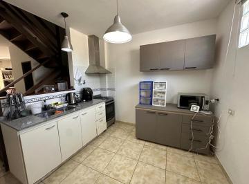 Departamento · 100m² · 3 Ambientes · 1 Cochera · Departamento en Duplex en 3 Plantas
