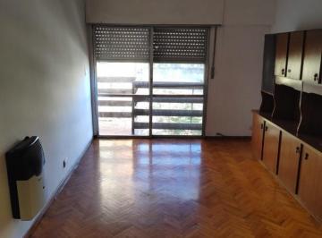 Departamento · 68m² · 3 Ambientes · Departamento Dos Dorm. Centrico