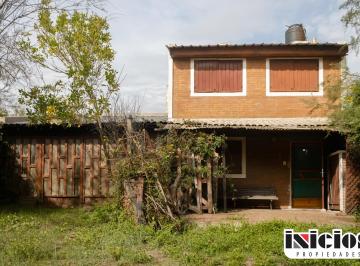 Casa de 3 ambientes, Nueva Atlantis · Cabaña: Zapiola Nº 28 - El Silvio - C805
