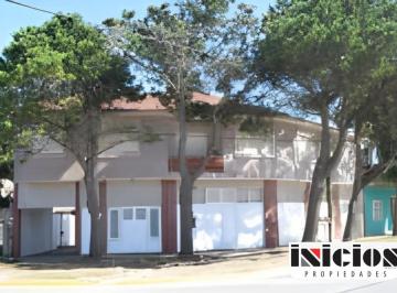 Departamento de 4 ambientes, Nueva Atlantis · 2 Departamentos y 4 Locales en Block: Carreras Nº 1449 - El Silvio - C518