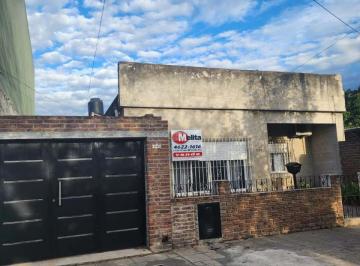 Casa de 3 ambientes, La Matanza · Casa Sobre Lote de 425 m.