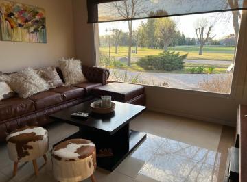 Casa de 4 ambientes, La Plata · Moderna Casa Frente Al Golf - Haras del Sur 1