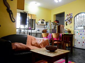 Casa · 78m² · 2 Ambientes · Rebajamos Apta Credito Casa 3 Dorm. Azcuenaga