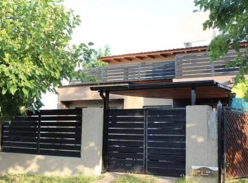 Casa de 4 ambientes, La Calera · Altos de La Calera - Casa de 3 Dorm. en Venta - La Calera